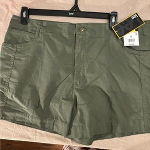 Lee Dark Green Casual Shorts